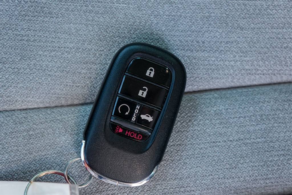 Thumbnail: 2025 Honda Accord - 18