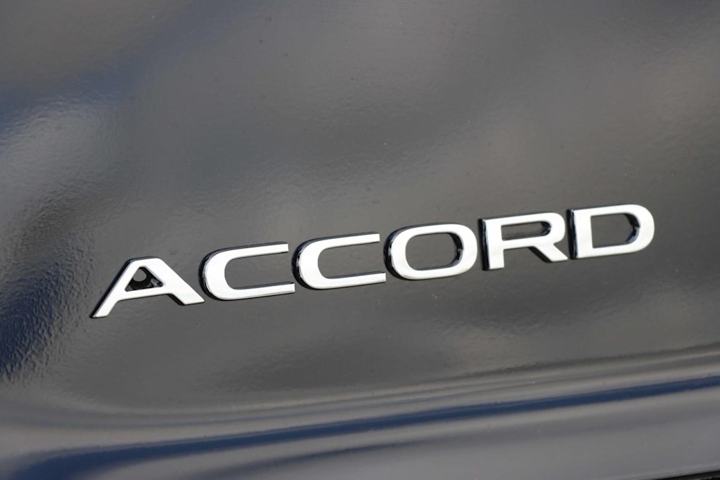 2025 Honda Accord LX 5