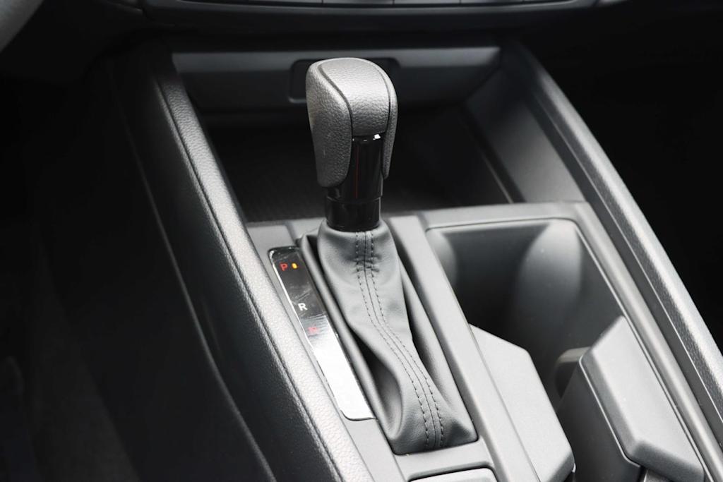 2025 Honda Accord LX 14