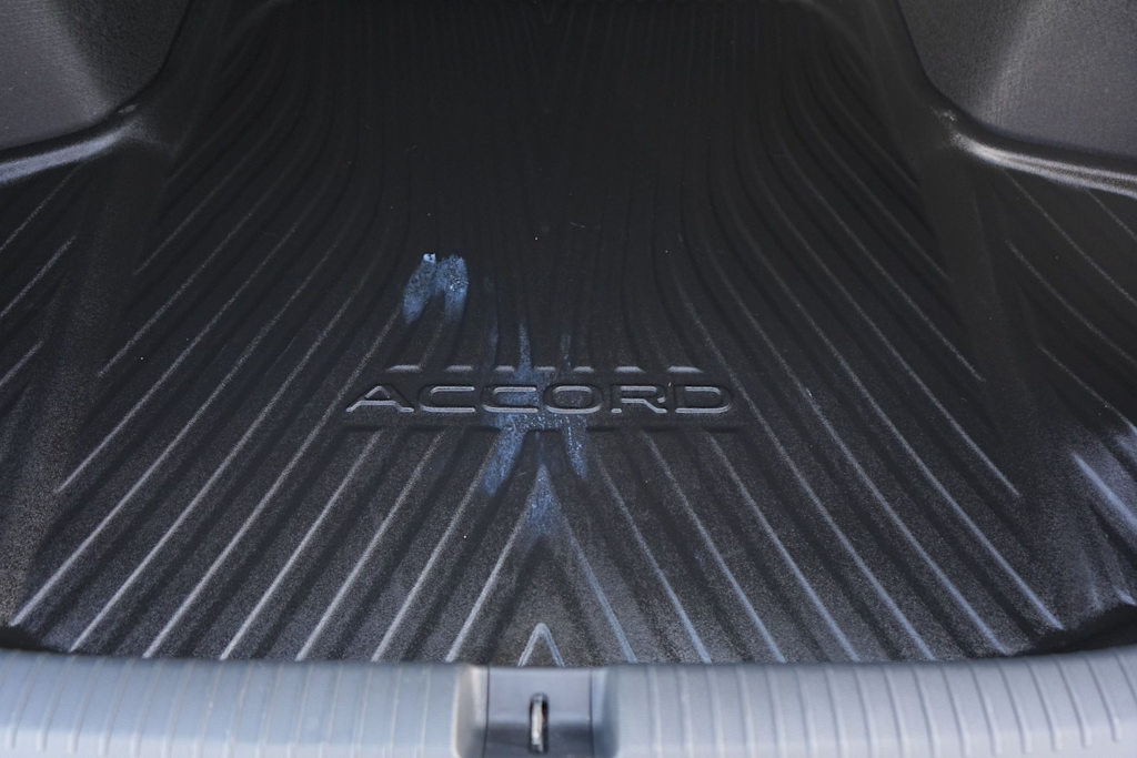Thumbnail: 2024 Honda Accord - 18