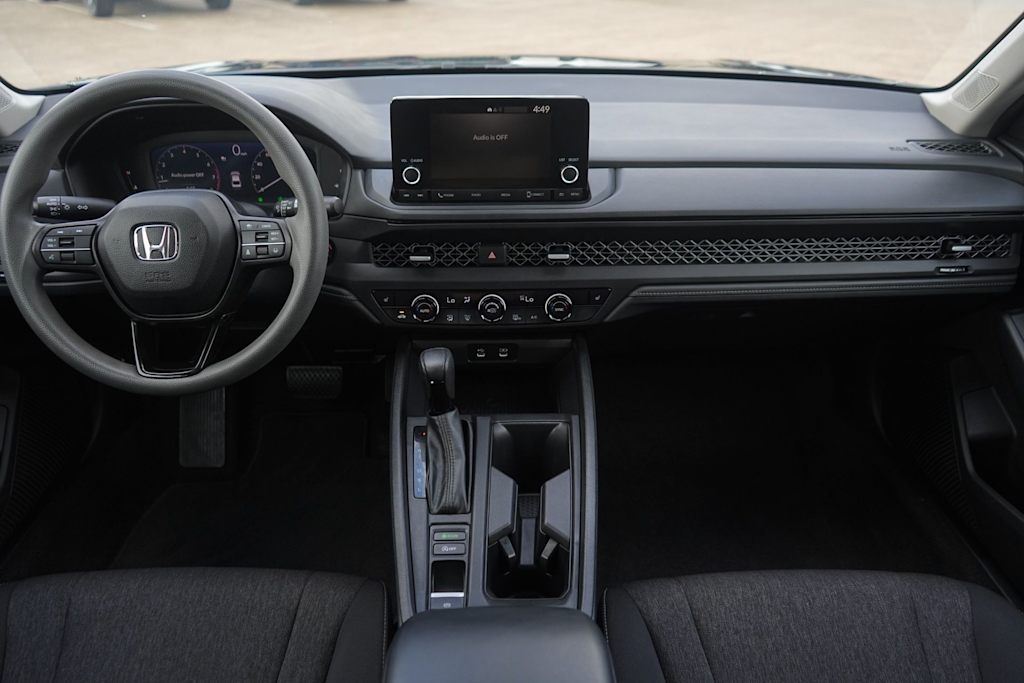 Thumbnail: 2023 Honda Accord - 10