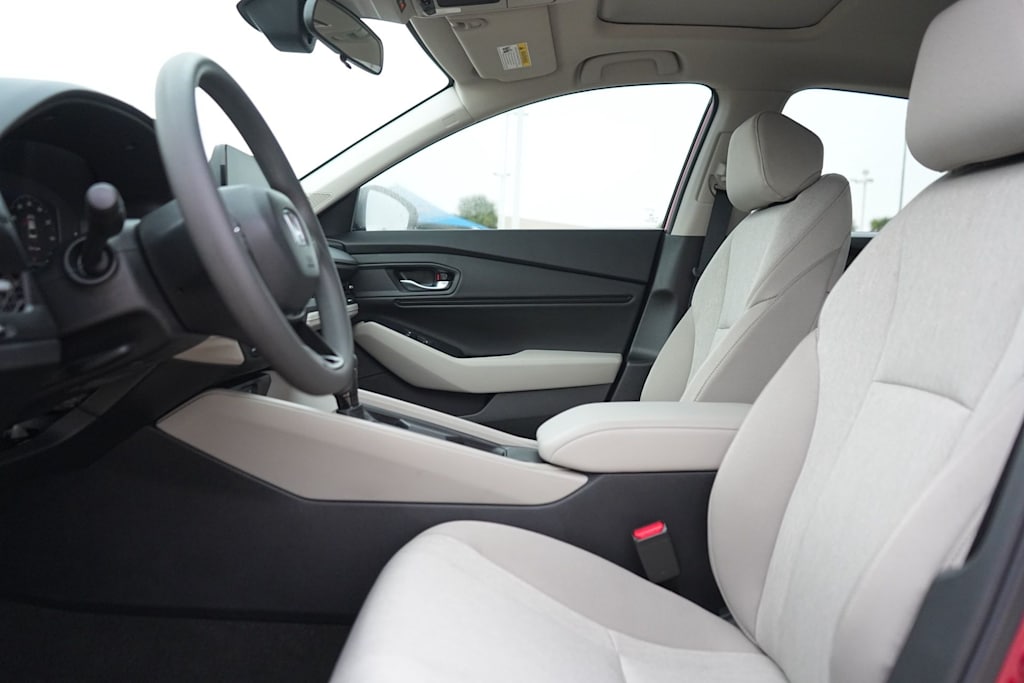 Thumbnail: 2025 Honda Accord - 11