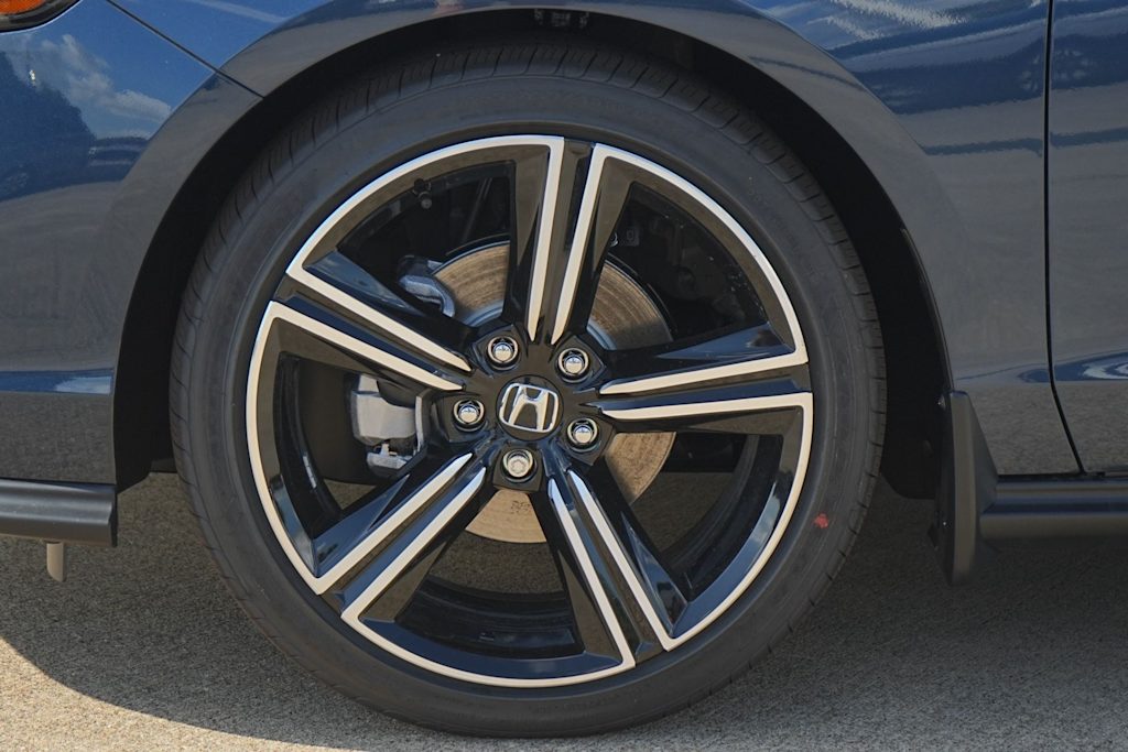 Thumbnail: 2026 Honda Accord - 8