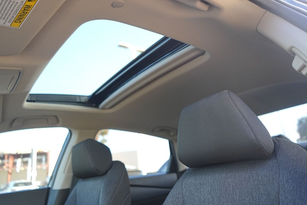 Thumbnail: 2025 Honda Accord - 28