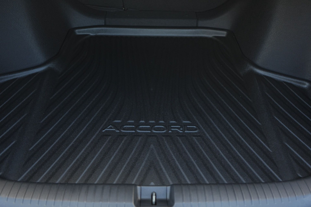 Thumbnail: 2025 Honda Accord - 17