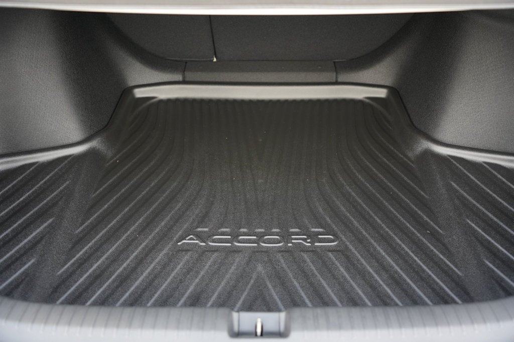 Thumbnail: 2025 Honda Accord - 18