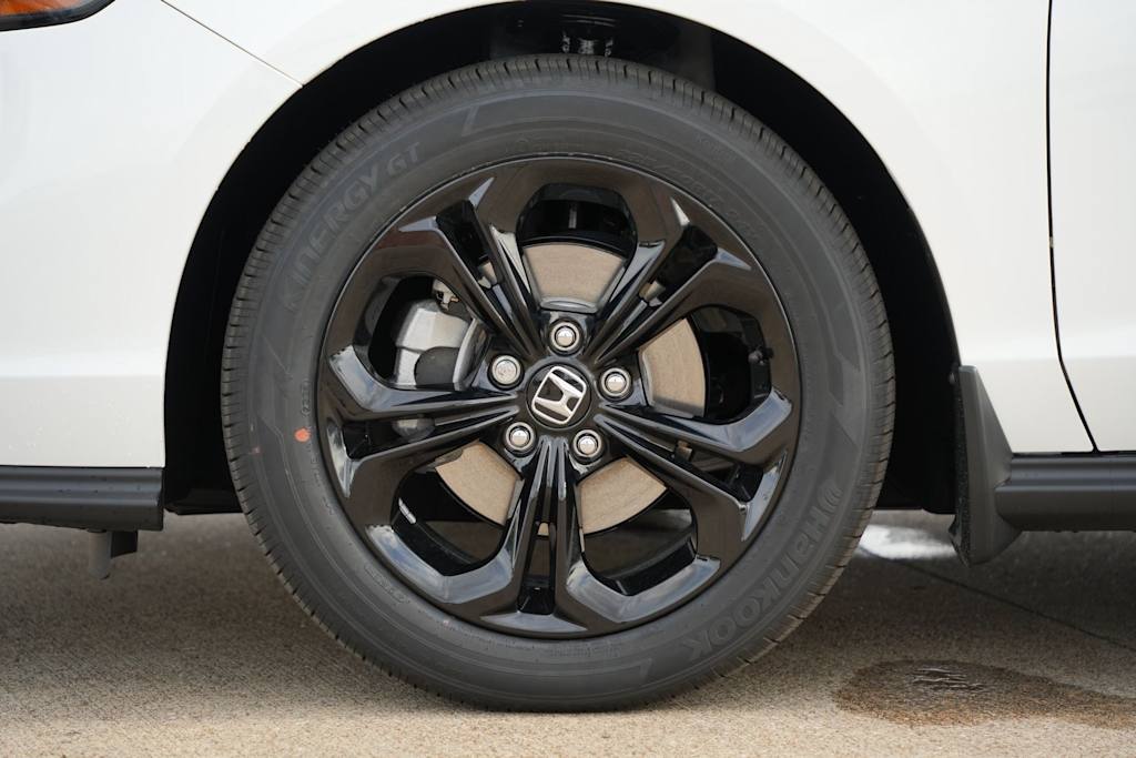 Thumbnail: 2025 Honda Accord - 8