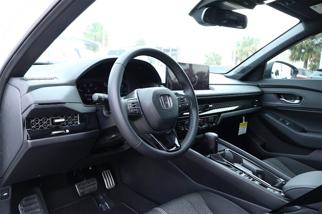 2025 Honda Accord - Image 3