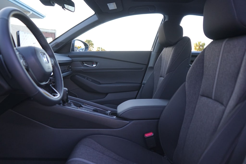 2025 Honda Accord Hybrid Sport - Photo 11