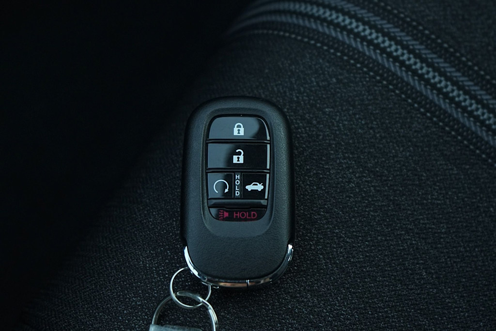 2025 Honda Accord Hybrid Sport - Photo 19