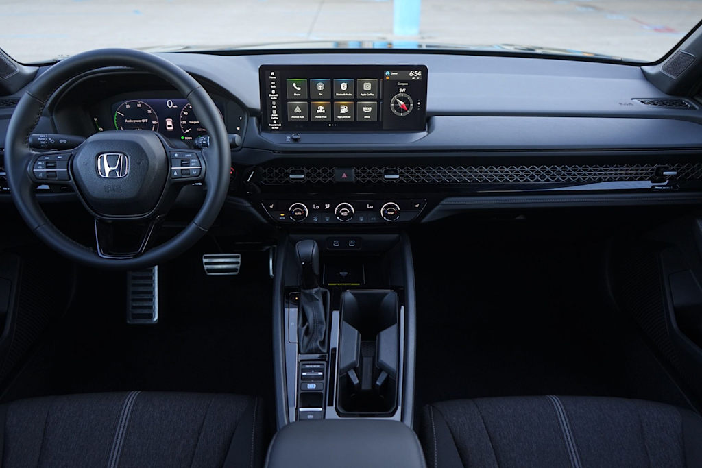 2025 Honda Accord Hybrid Sport - Photo 10