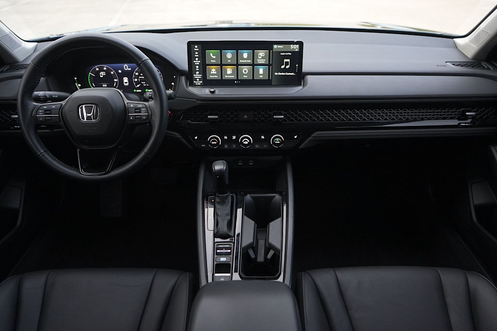 Thumbnail: 2023 Honda Accord - 10