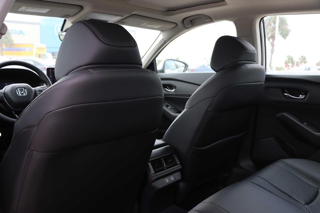 2025 Honda Accord EX-L 12