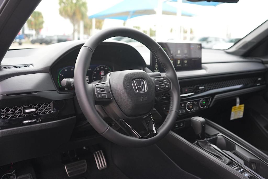 2025 Honda Accord - Image 3