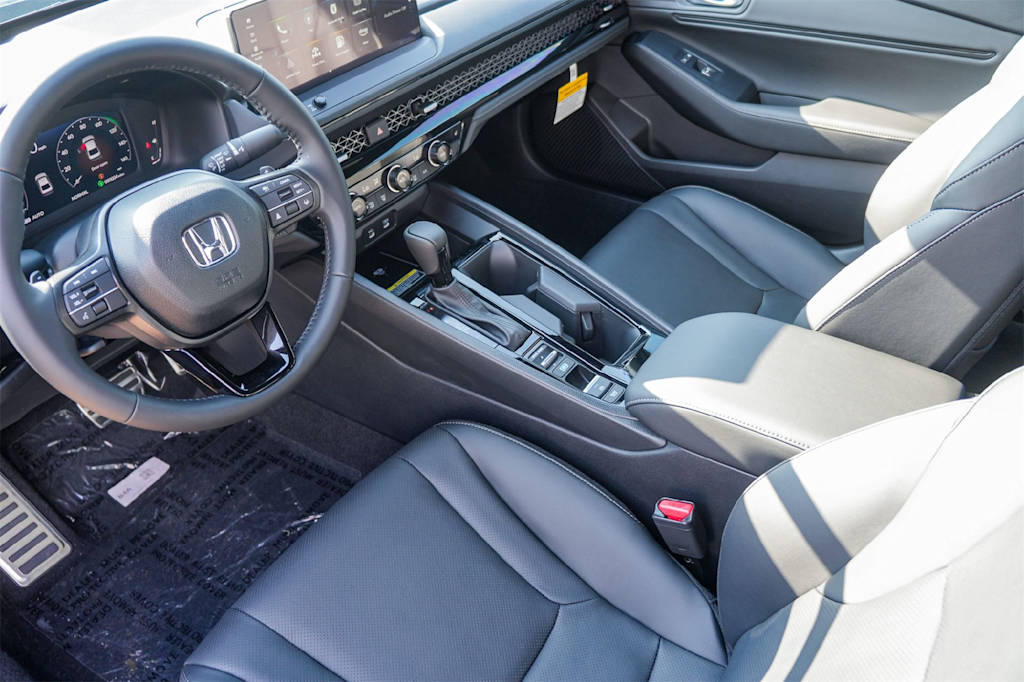 Thumbnail: 2025 Honda Accord - 2