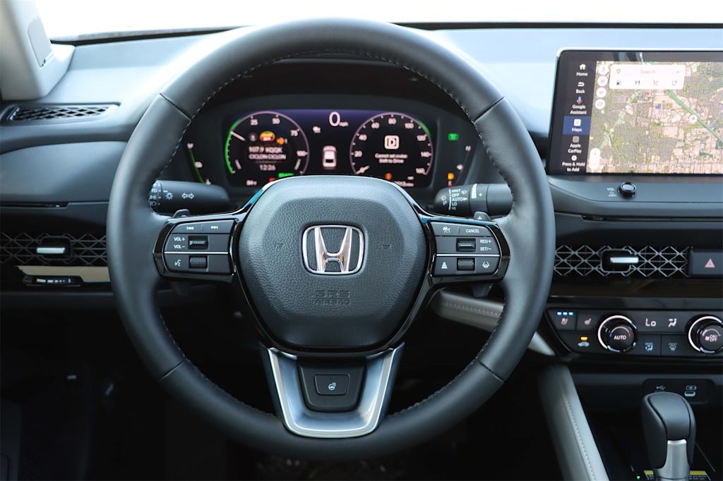 2025 Honda Accord Touring 12