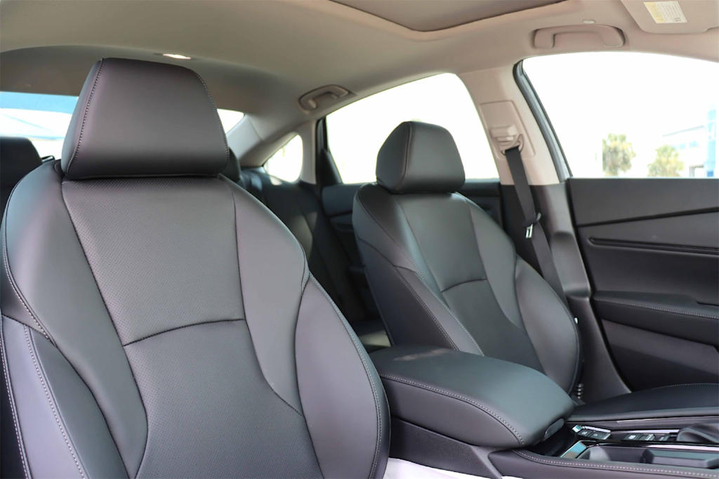 Thumbnail: 2025 Honda Accord - 12