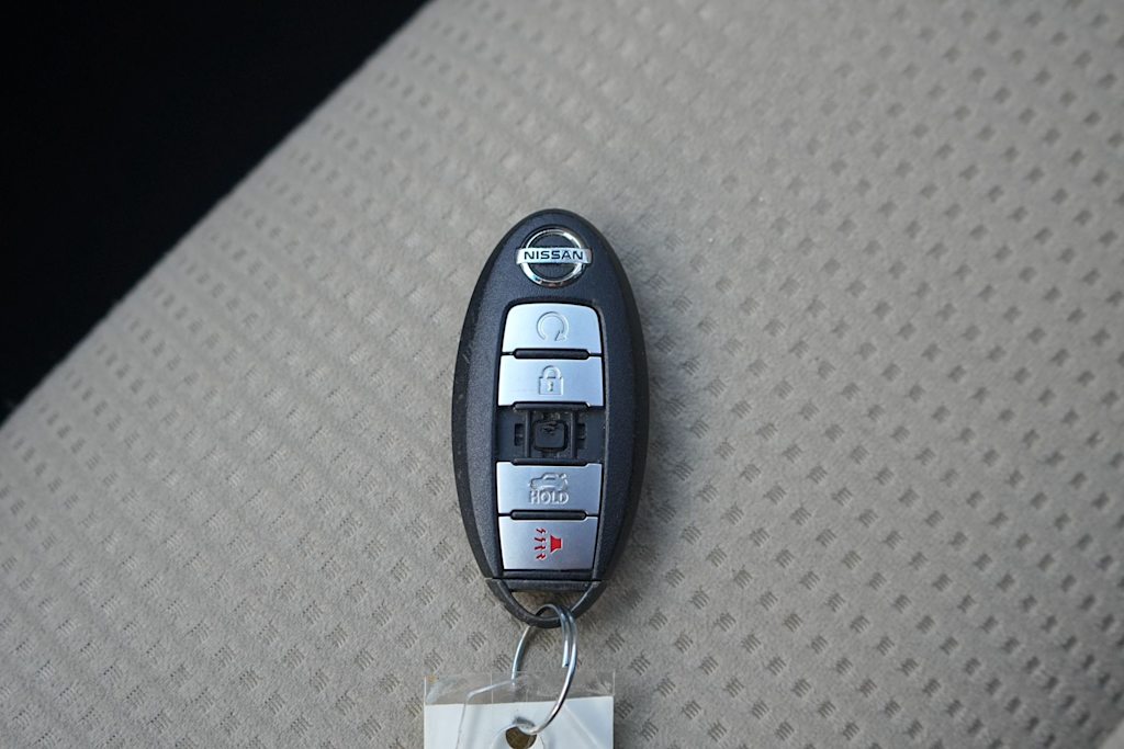 Thumbnail: 2015 Nissan Altima - 19
