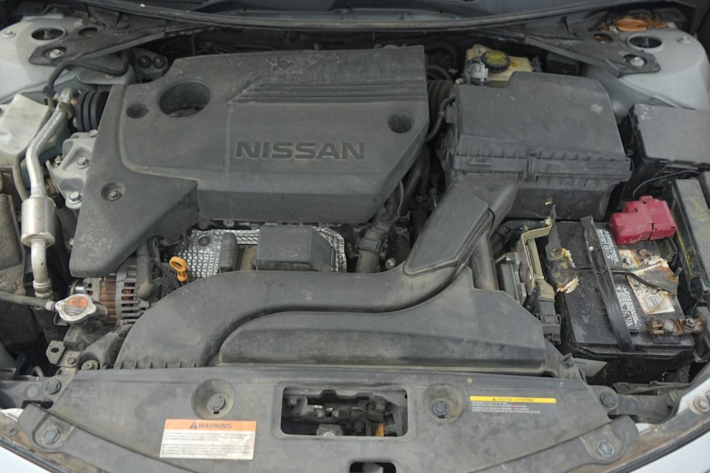 Thumbnail: 2015 Nissan Altima - 8