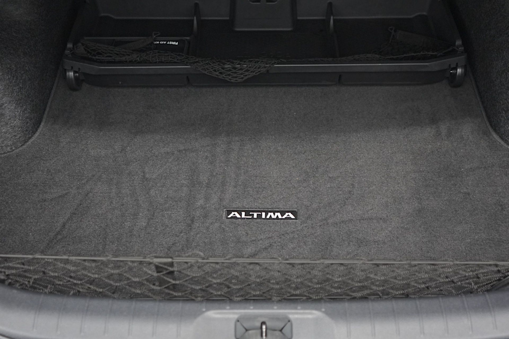 Thumbnail: 2024 Nissan Altima - 17