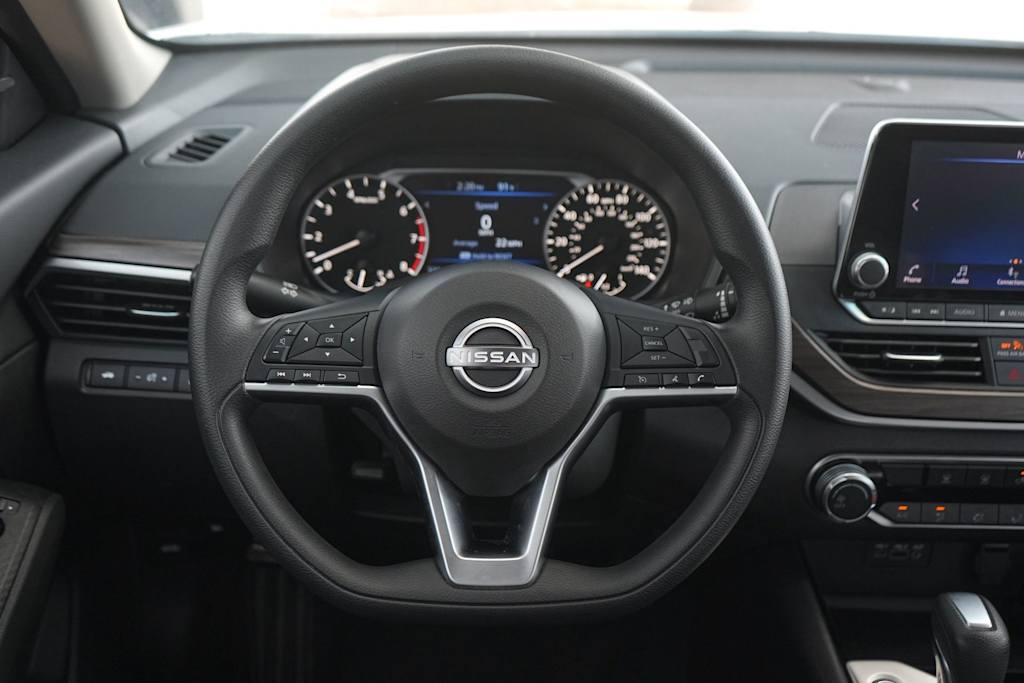 Thumbnail: 2024 Nissan Altima - 13