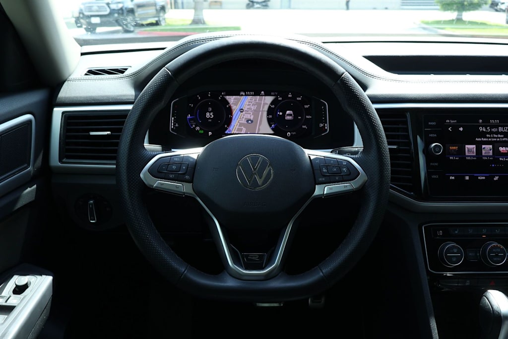 Thumbnail: 2022 Volkswagen Atlas - 14