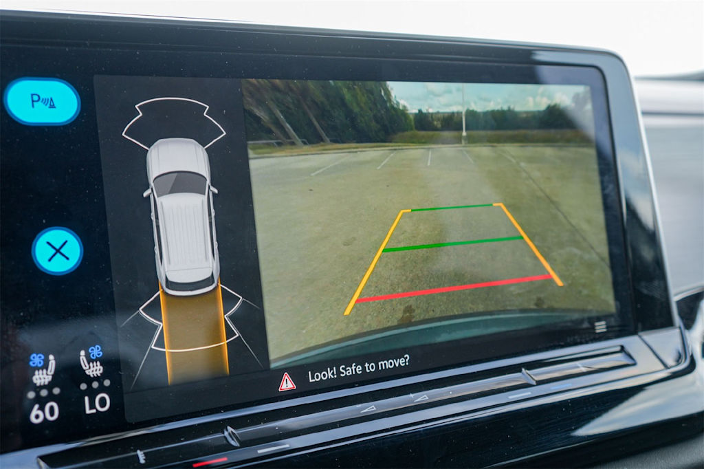 Thumbnail: 2024 Volkswagen Atlas - 23