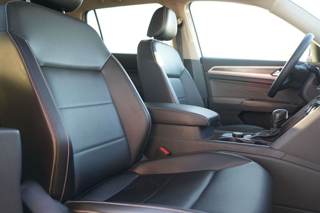 Thumbnail: 2022 Volkswagen Atlas - 12