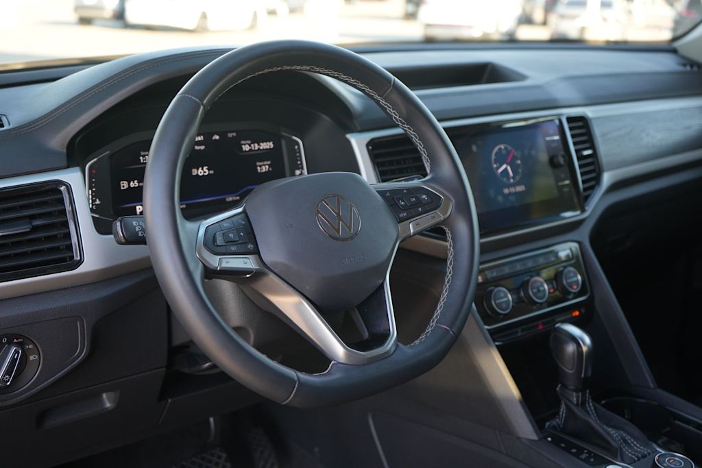 Thumbnail: 2022 Volkswagen Atlas - 2