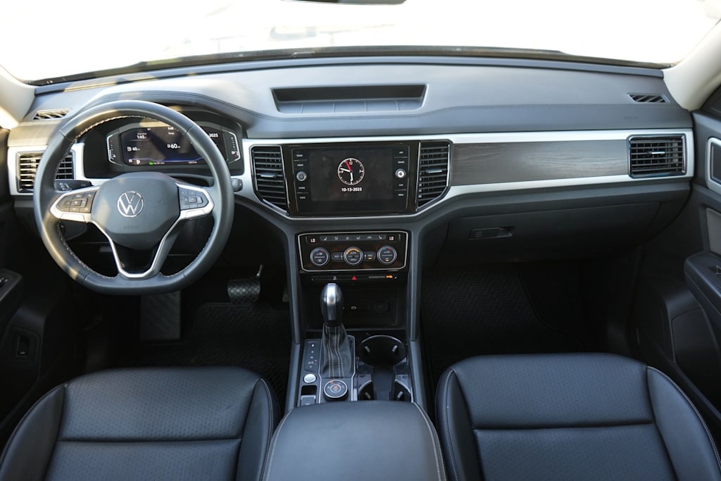 Thumbnail: 2022 Volkswagen Atlas - 10