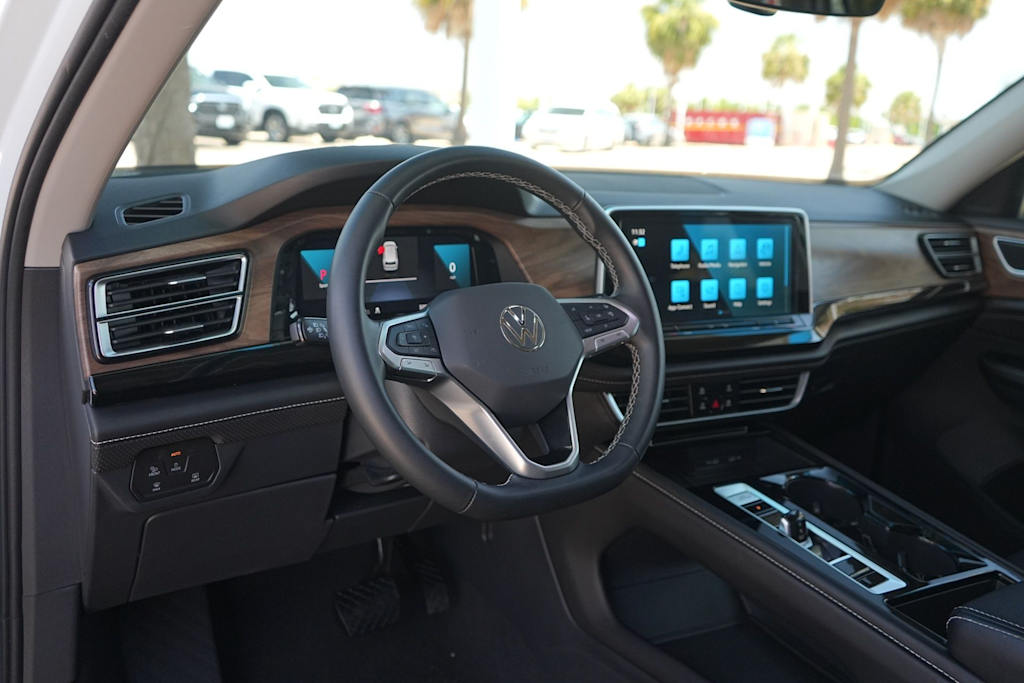 Thumbnail: 2025 Volkswagen Atlas - 2