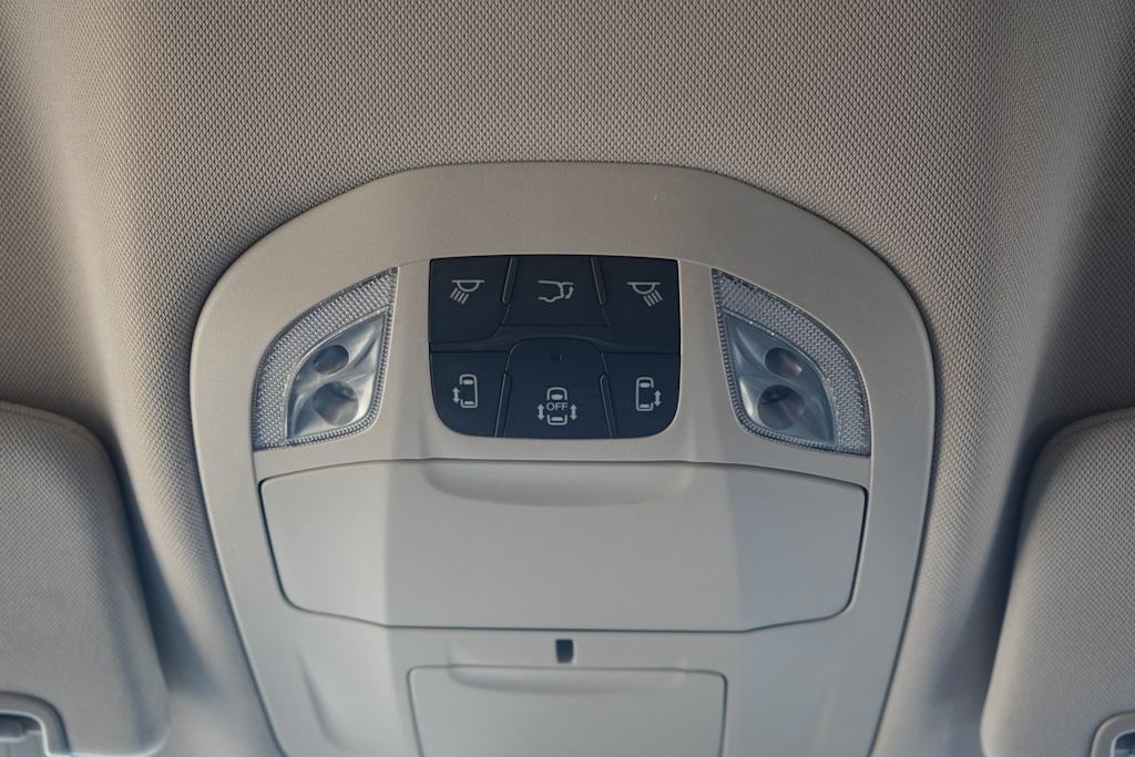 Thumbnail: 2022 Chrysler Pacifica - 27