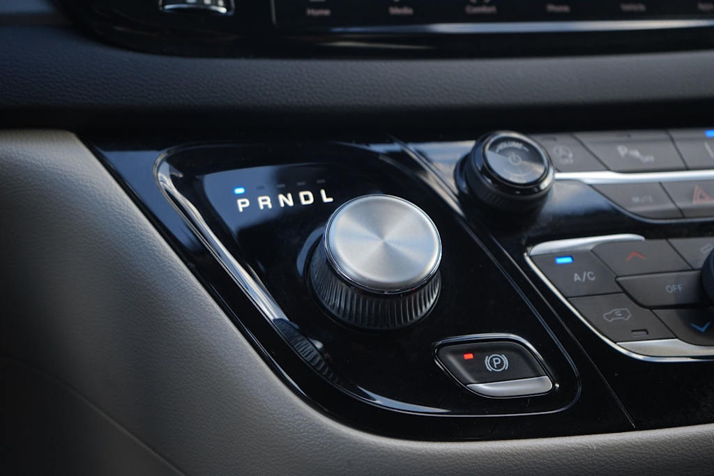 Thumbnail: 2022 Chrysler Pacifica - 15