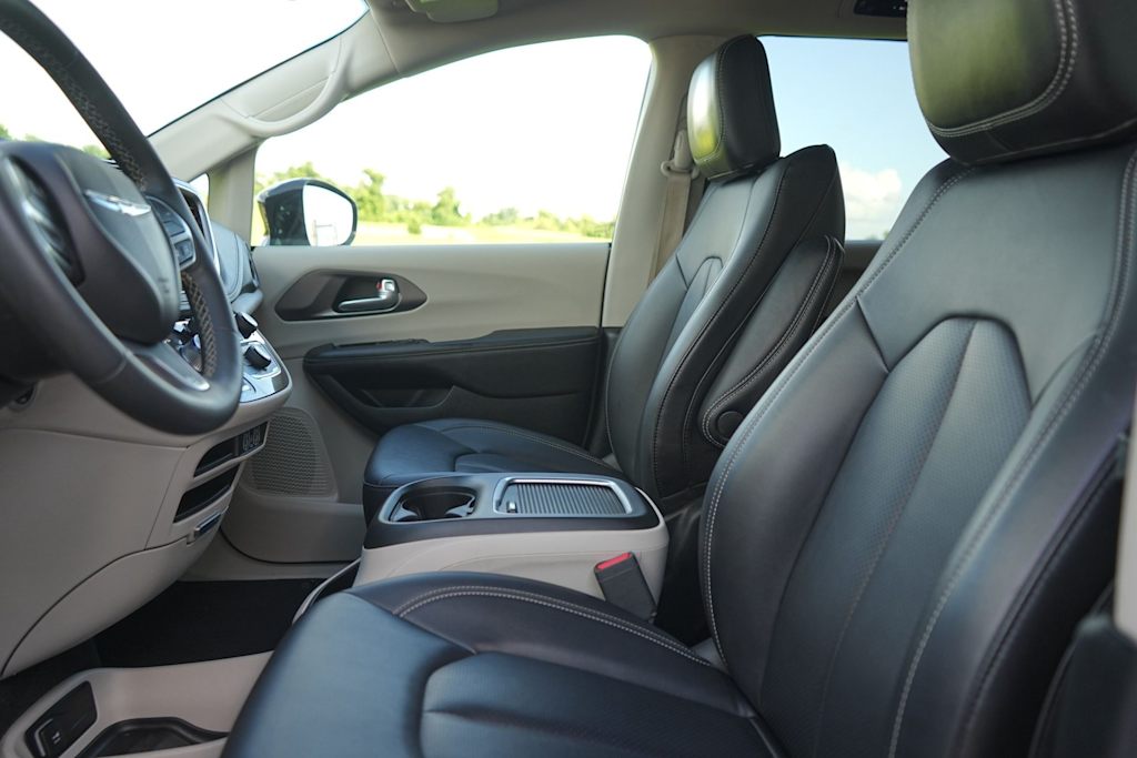 Thumbnail: 2024 Chrysler Pacifica - 11