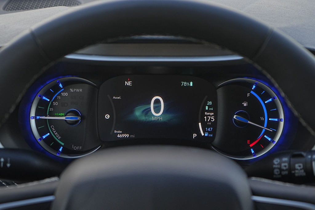 Thumbnail: 2024 Chrysler Pacifica - 16