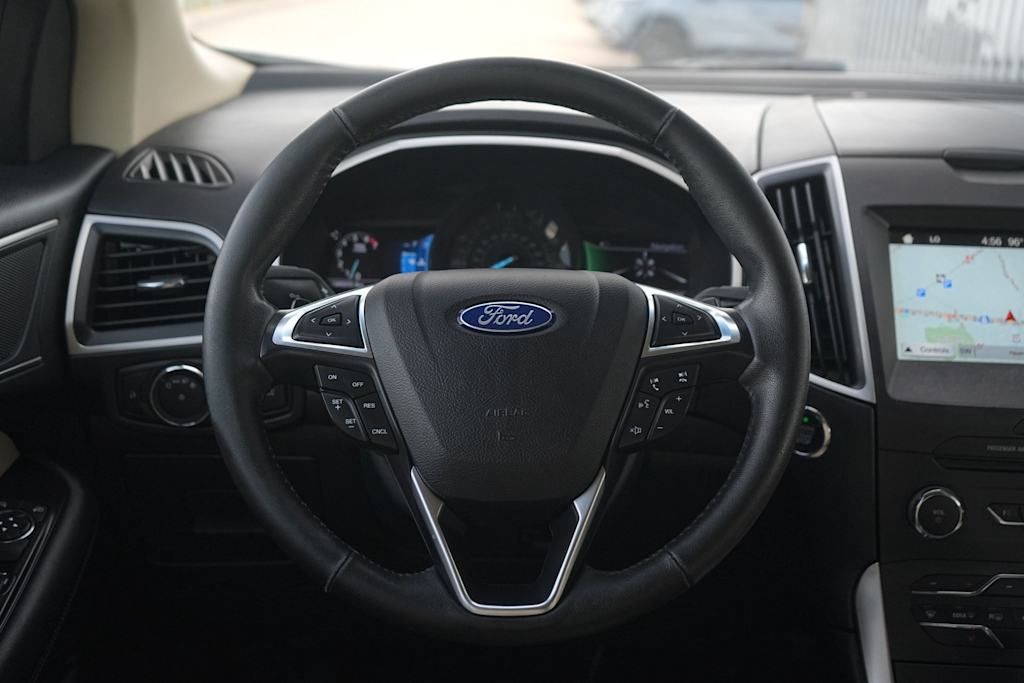 Thumbnail: 2017 Ford Edge - 14