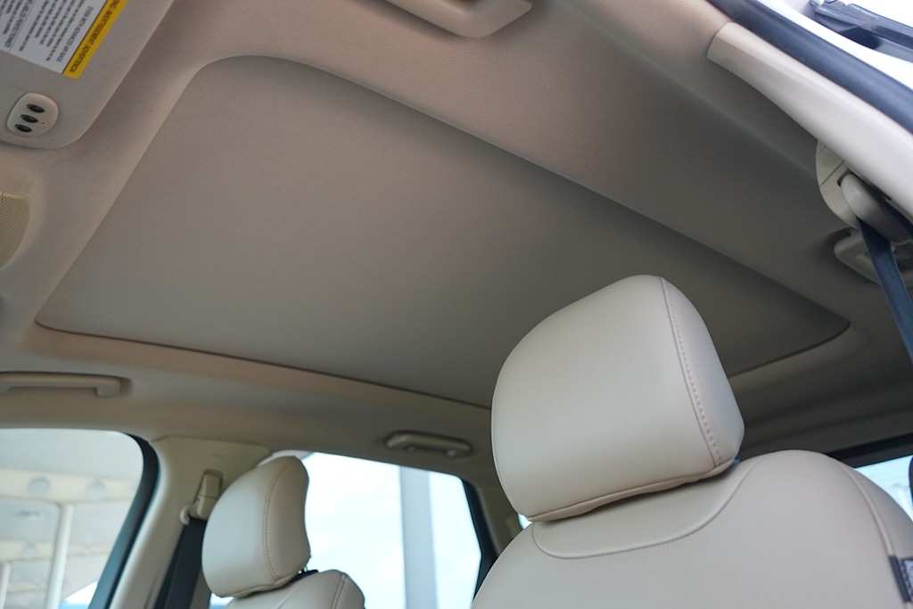 Thumbnail: 2017 Ford Edge - 28
