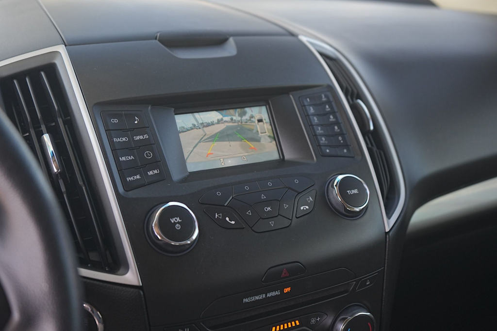 Thumbnail: 2017 Ford Edge - 27