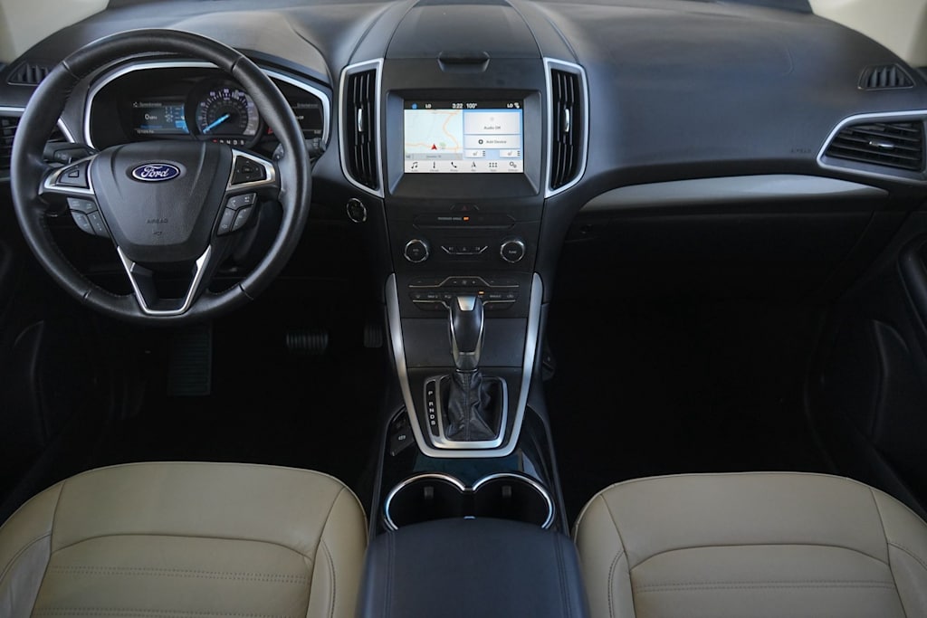 Thumbnail: 2018 Ford Edge - 10
