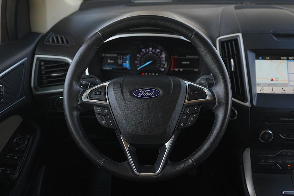 Thumbnail: 2018 Ford Edge - 14