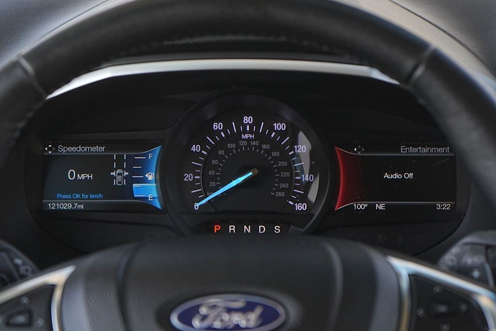 Thumbnail: 2018 Ford Edge - 17