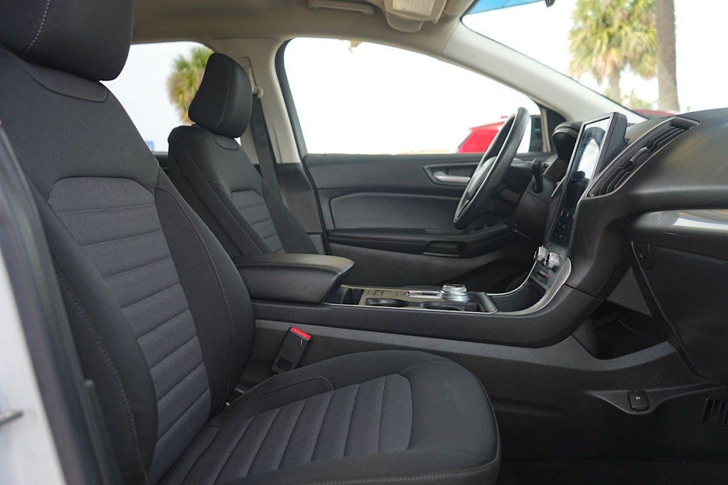 Thumbnail: 2023 Ford Edge - 12
