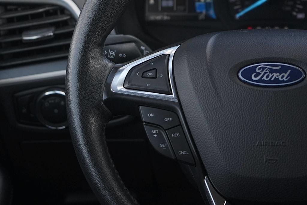 Thumbnail: 2024 Ford Edge - 23