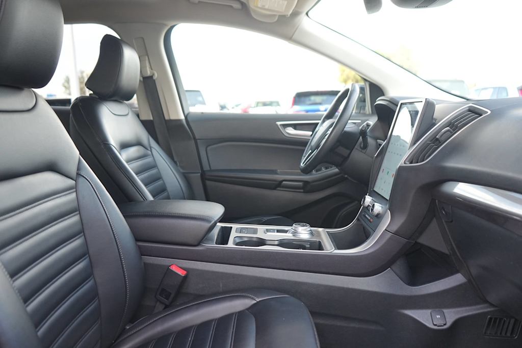 Thumbnail: 2024 Ford Edge - 12