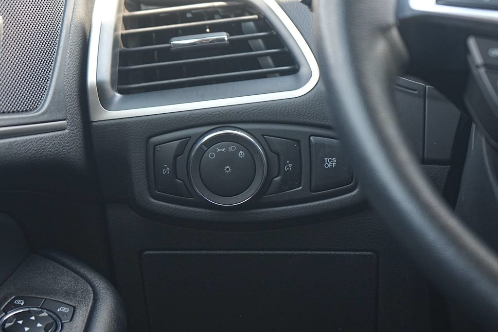 Thumbnail: 2024 Ford Edge - 25