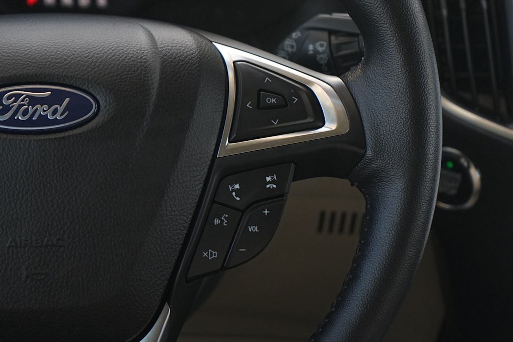 Thumbnail: 2023 Ford Edge - 24
