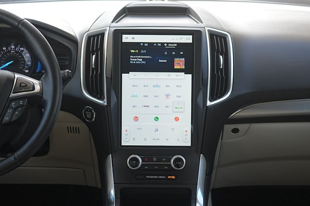 Thumbnail: 2023 Ford Edge - 14