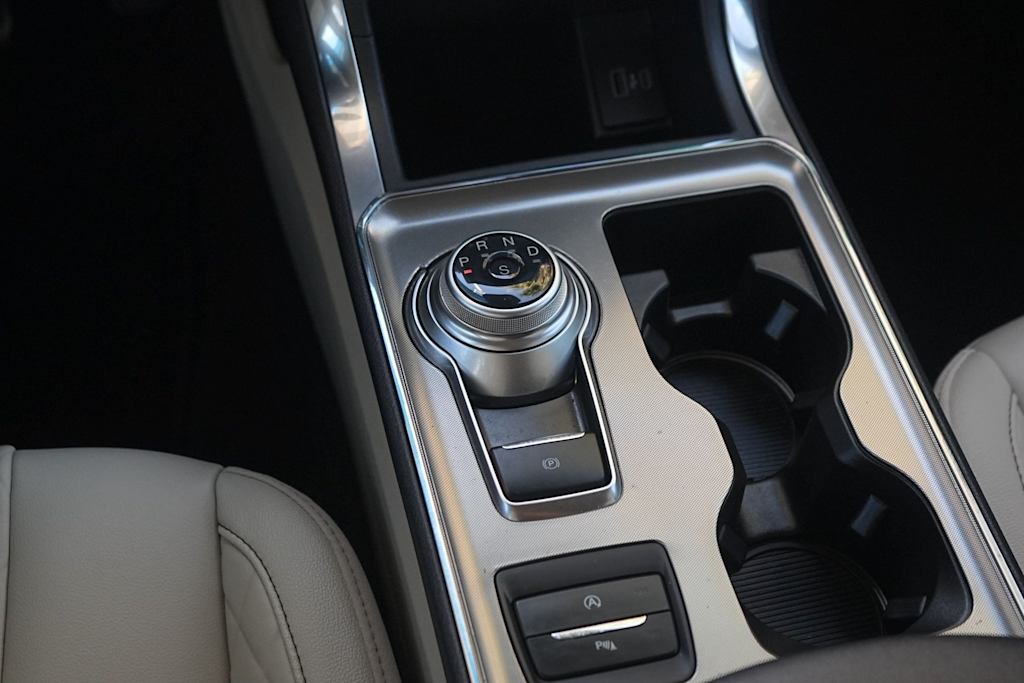 Thumbnail: 2023 Ford Edge - 15