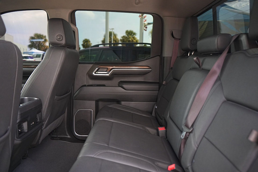 Thumbnail: 2024 Chevrolet Silverado 1500 - 22