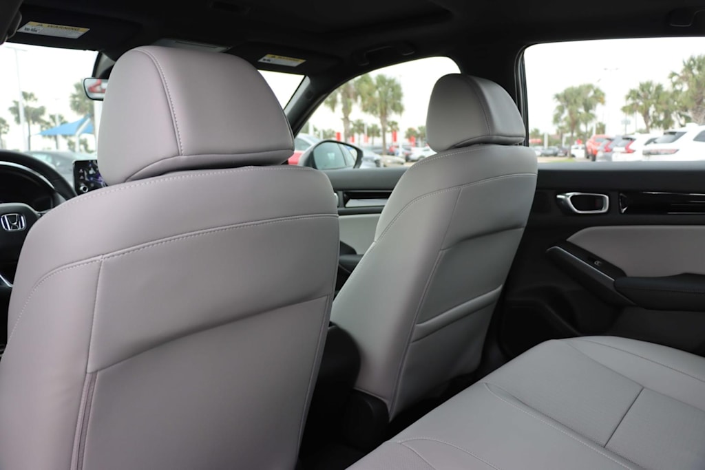 2025 Honda Civic Sport Touring 13